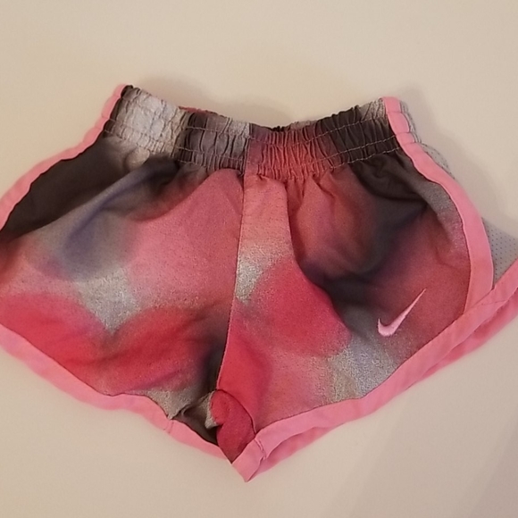 baby girl nike shorts